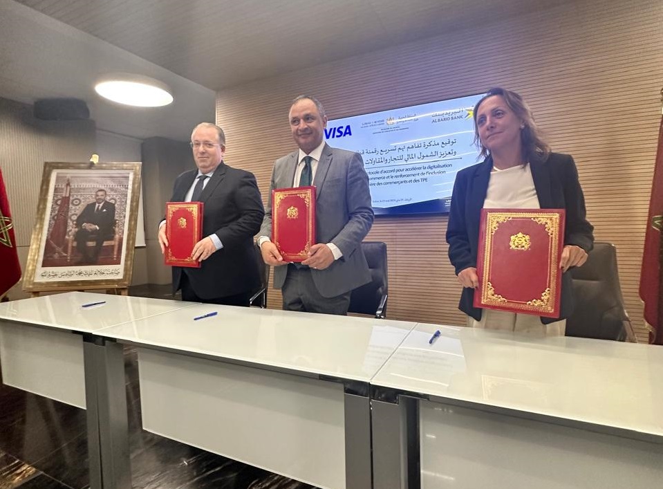 Le Ministère de l’Industrie et du Commerce, Visa & Al Barid Bank s’allient pour accélérer la digitalisation du secteur du commerce et de l’industrie